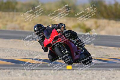 media/Dec-09-2023-SoCal Trackdays (Sat) [[76a8ac2686]]/Turn 3 (1150am)/